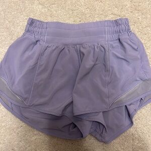 Lululemon Lavender 2.5 Hotty Hots